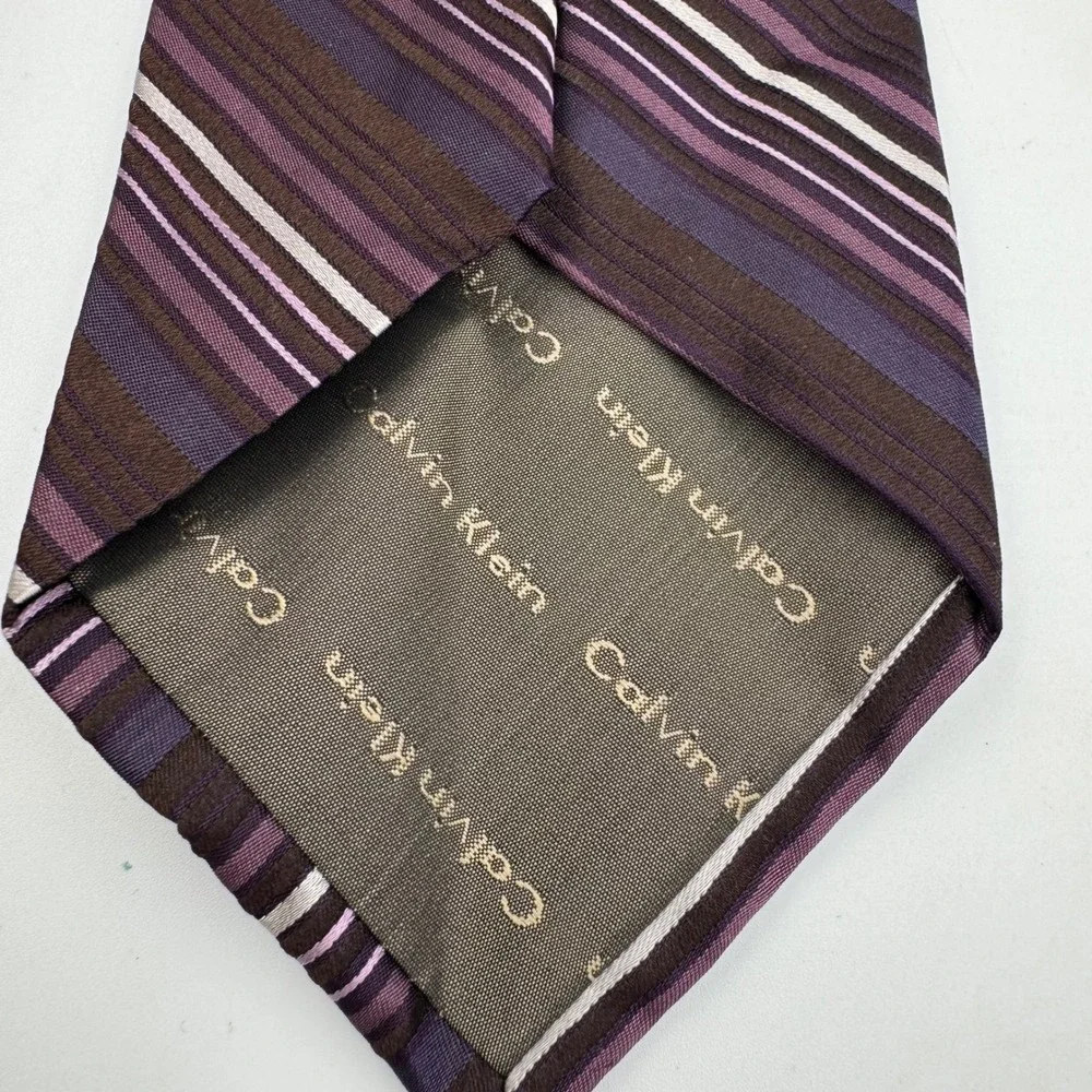 Calvin Klein Necktie Mens Purple Striped Silk Professional Business Accessory